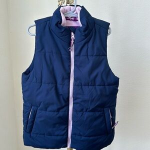Amazon Essentials Girls Puffer Vest (Lined)
